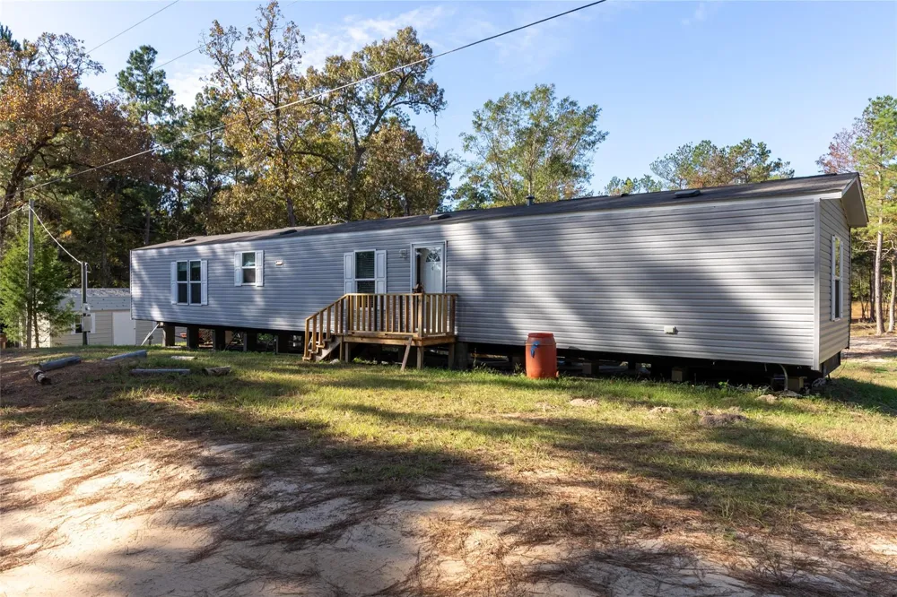 5725 Private Road 2075 Centerville, TX 75833
