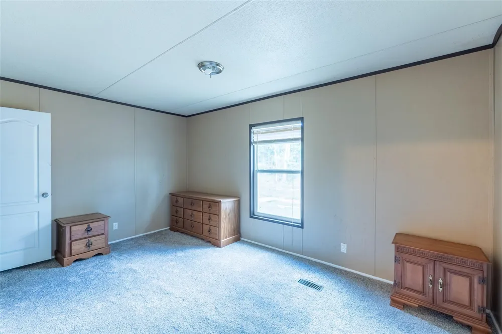 5725 Private Road 2075 Centerville, TX 75833