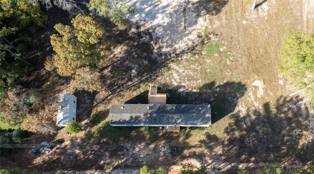 5725 Private Road 2075 Centerville, TX 75833