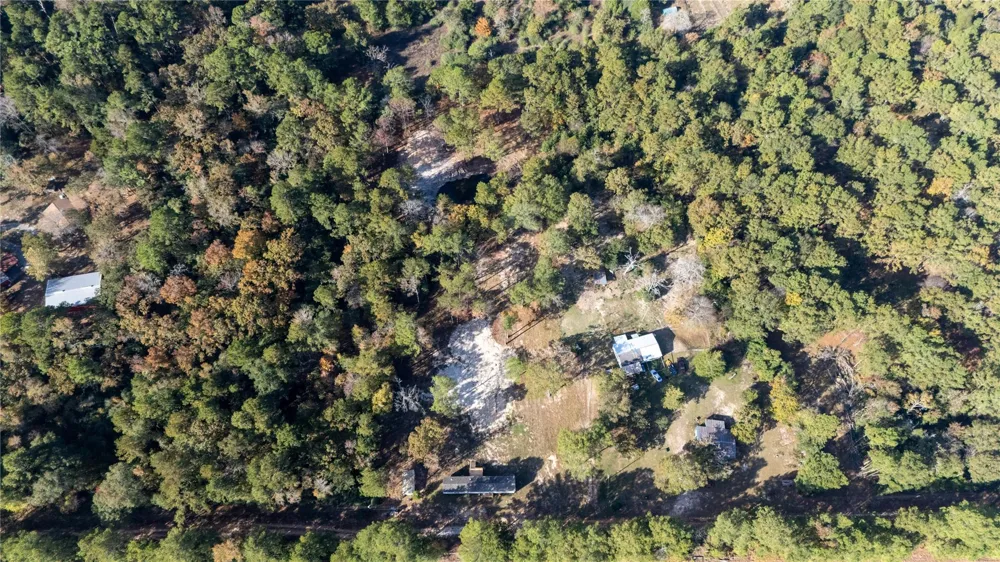 5725 Private Road 2075 Centerville, TX 75833