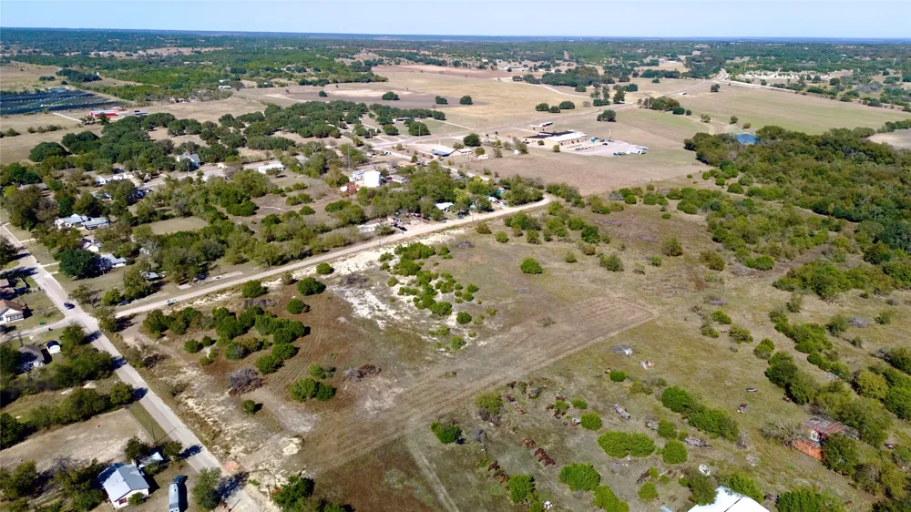 E Lumpkin Street Meridian, TX 76665