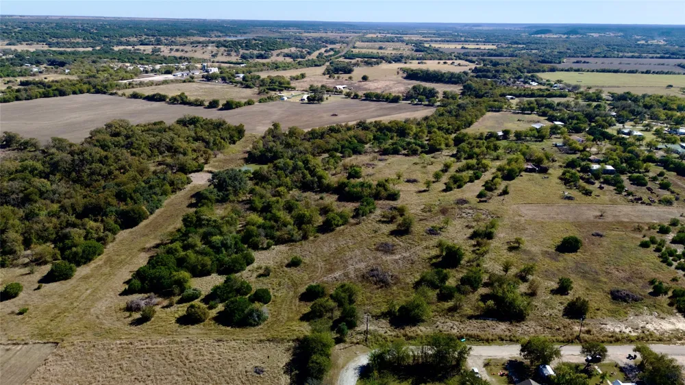 E Lumpkin Street Meridian, TX 76665