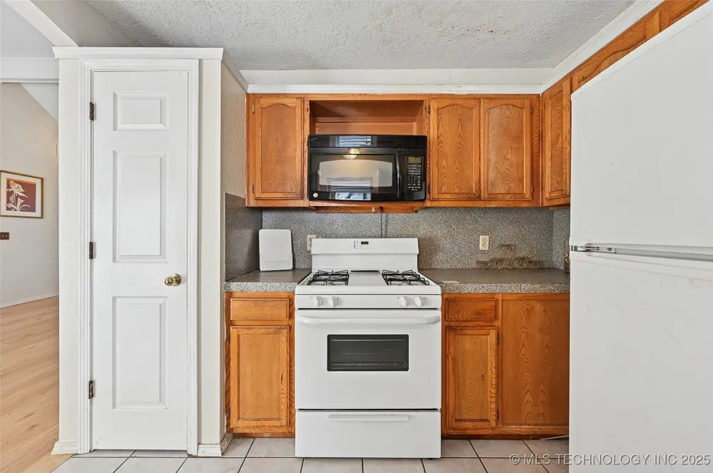 447 E Latimer Street Tulsa, OK 74106