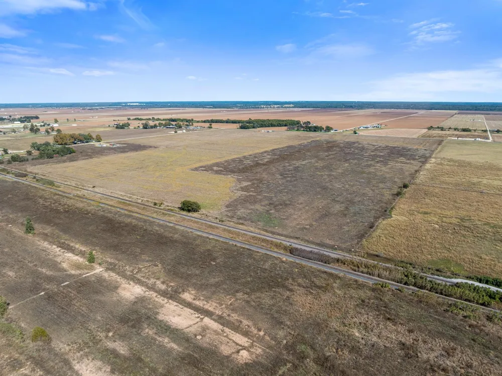 155 Fm 50 Hearne, TX 77859