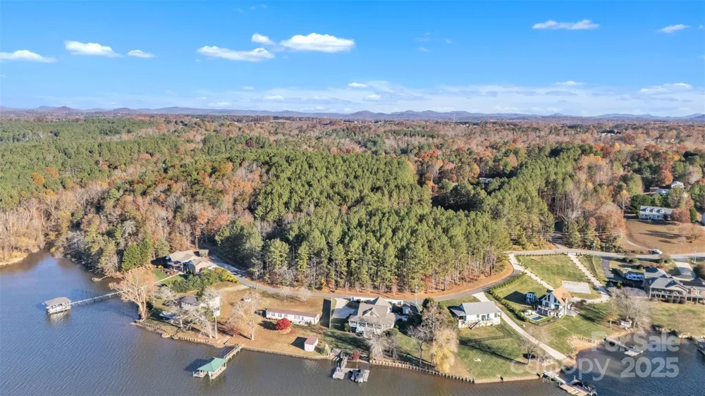 5607 HEATHSTEAD DRIVE Granite Falls, NC 28630