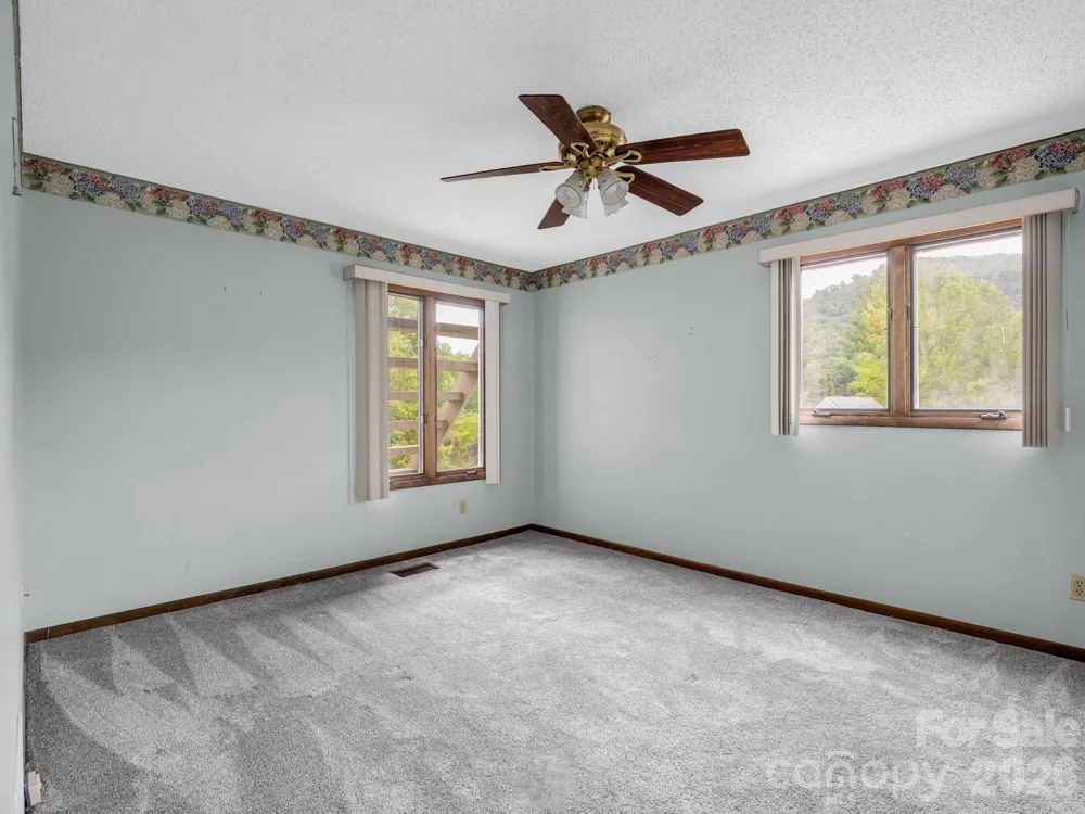 1 Lynx Drive #C-1 Black Mountain, NC 28711
