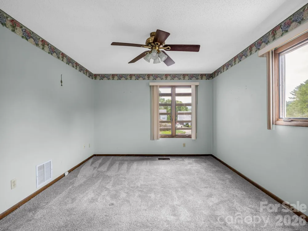 1 Lynx Drive #C-1 Black Mountain, NC 28711
