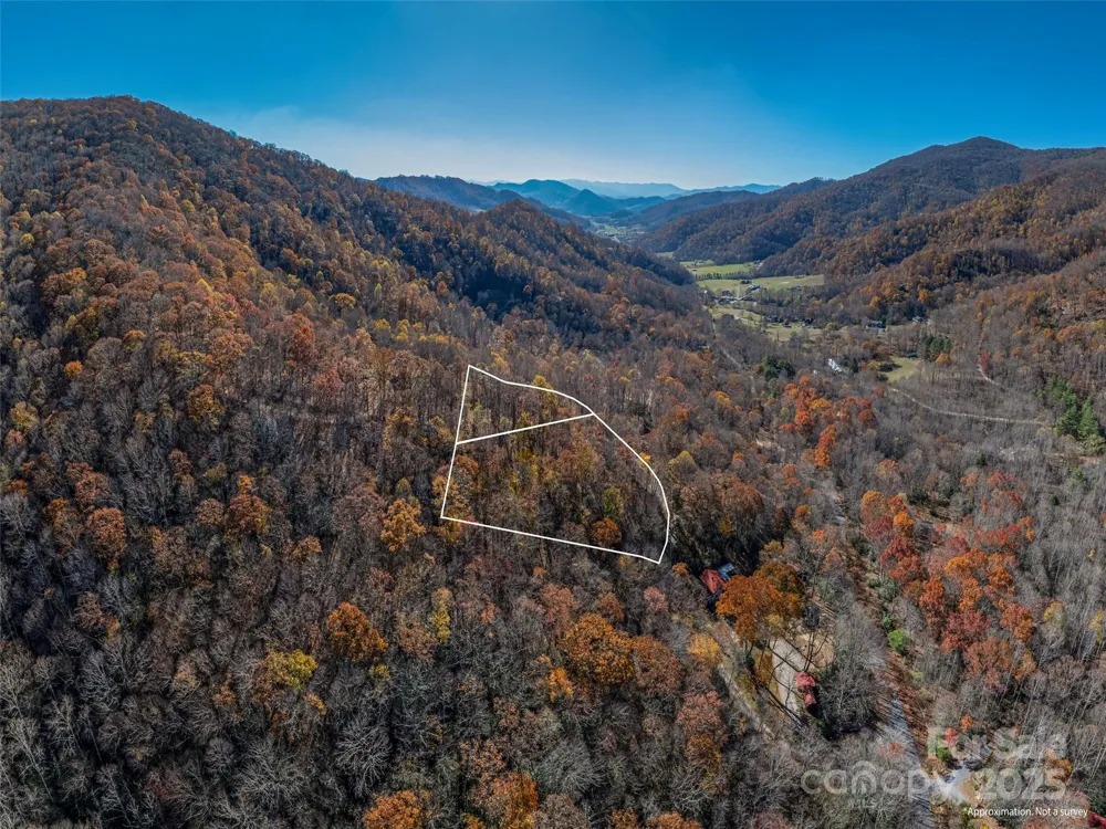 112 & 113 Grouse Road Clyde, NC 28721
