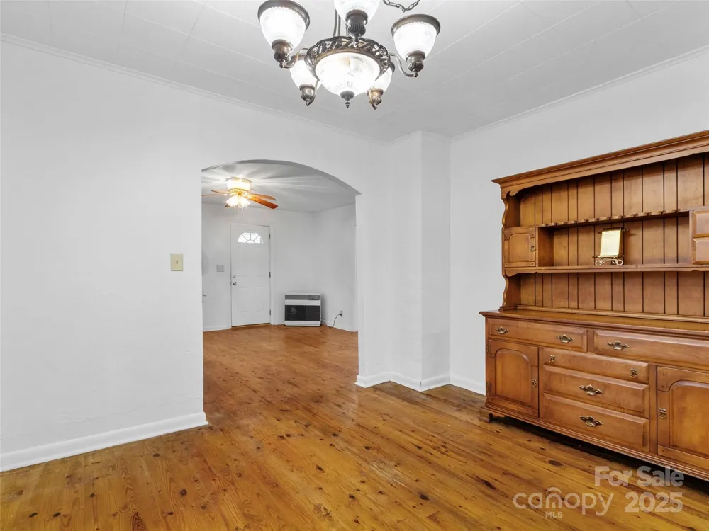 96 Thompson Road Spruce Pine, NC 28777