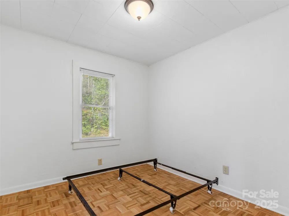 96 Thompson Road Spruce Pine, NC 28777