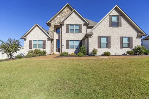119 Providence Dr