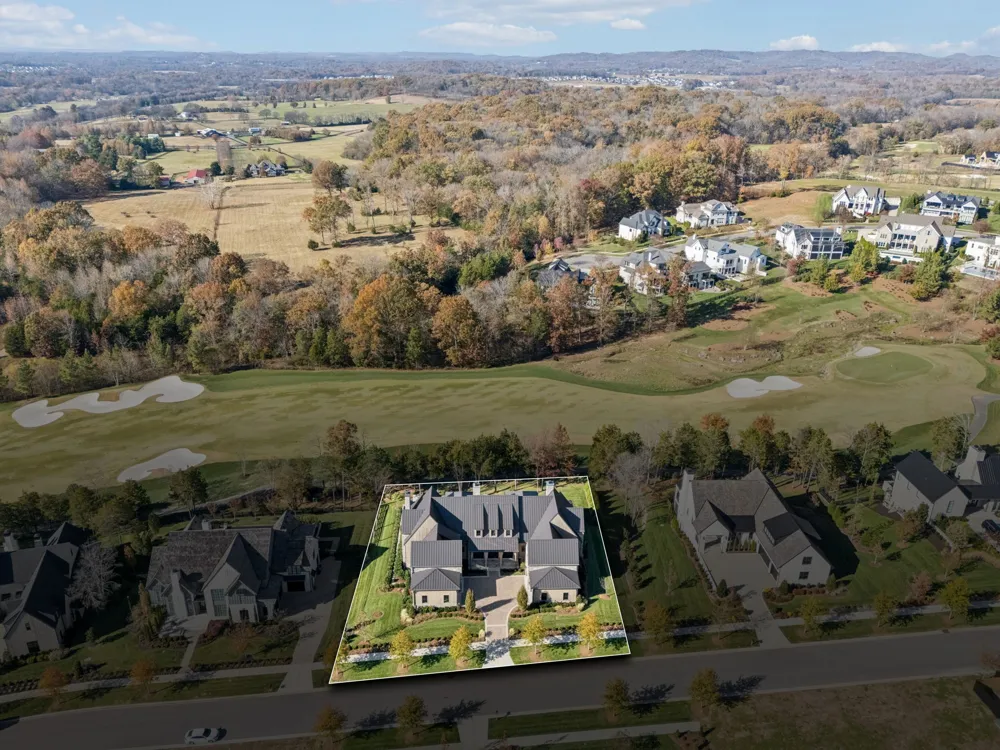 7573 Whiskey Rd College Grove, TN 37046