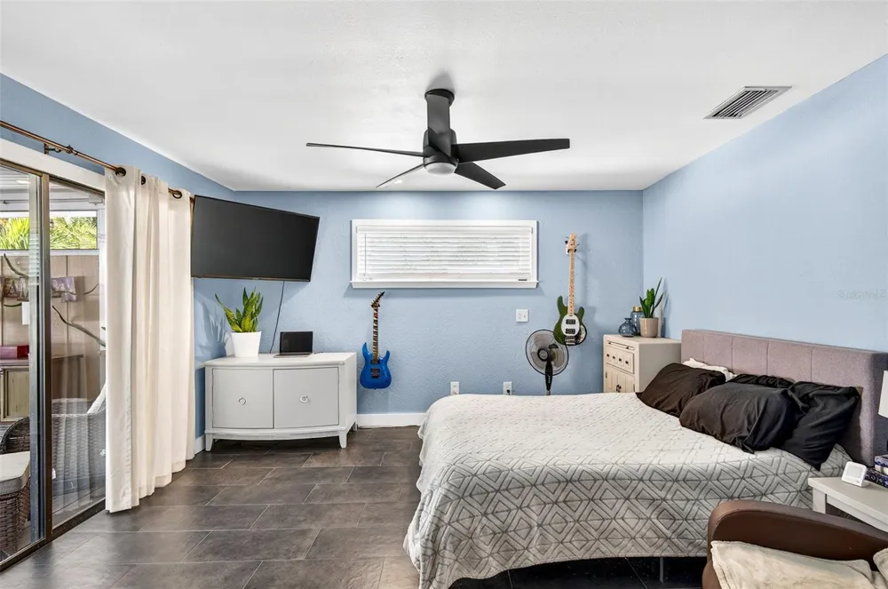 2366 PEMBROOK DRIVE Clearwater, FL 33764