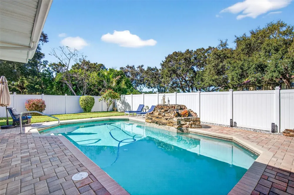 2366 PEMBROOK DRIVE Clearwater, FL 33764