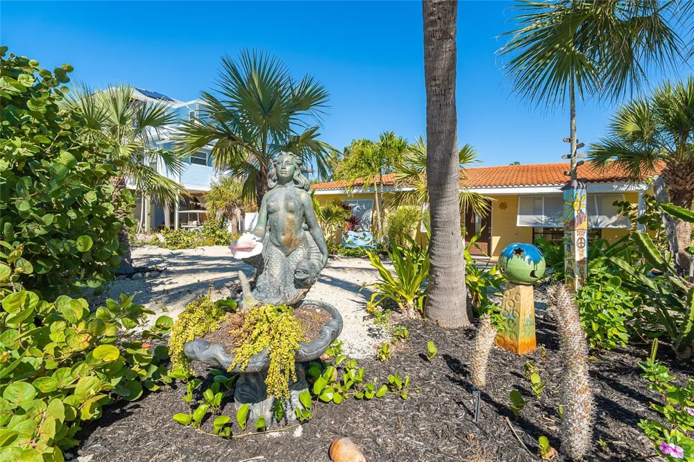 90 GULF BOULEVARD Placida, FL 33946