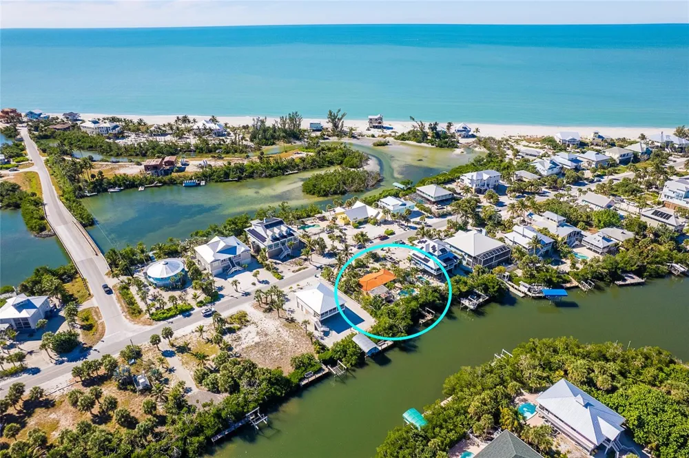 90 GULF BOULEVARD Placida, FL 33946