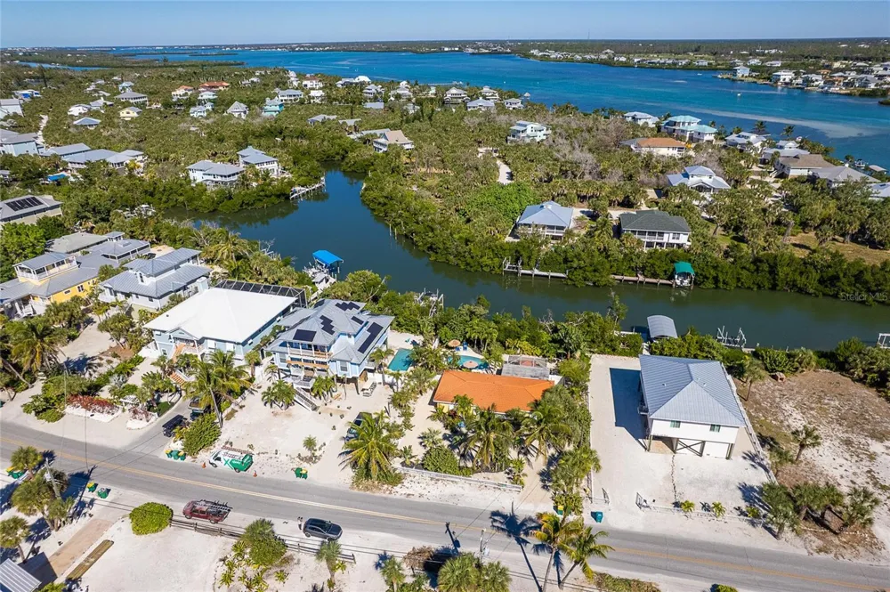 90 GULF BOULEVARD Placida, FL 33946