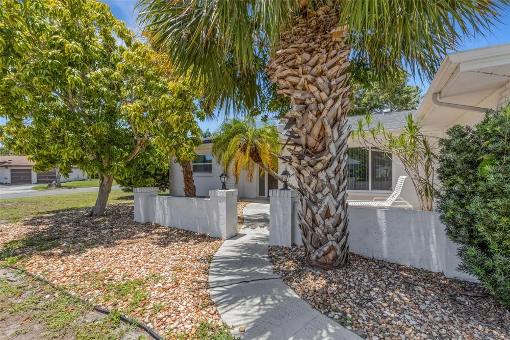 6328 GEORGIA AVENUE Bradenton, FL 34207