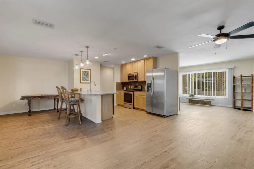 6328 GEORGIA AVENUE Bradenton, FL 34207