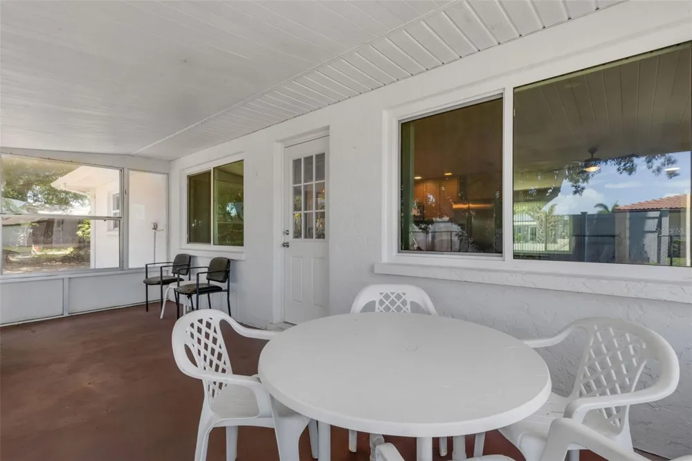 6328 GEORGIA AVENUE Bradenton, FL 34207