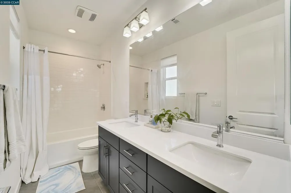 306 Navigators Bethel Island, CA 94511