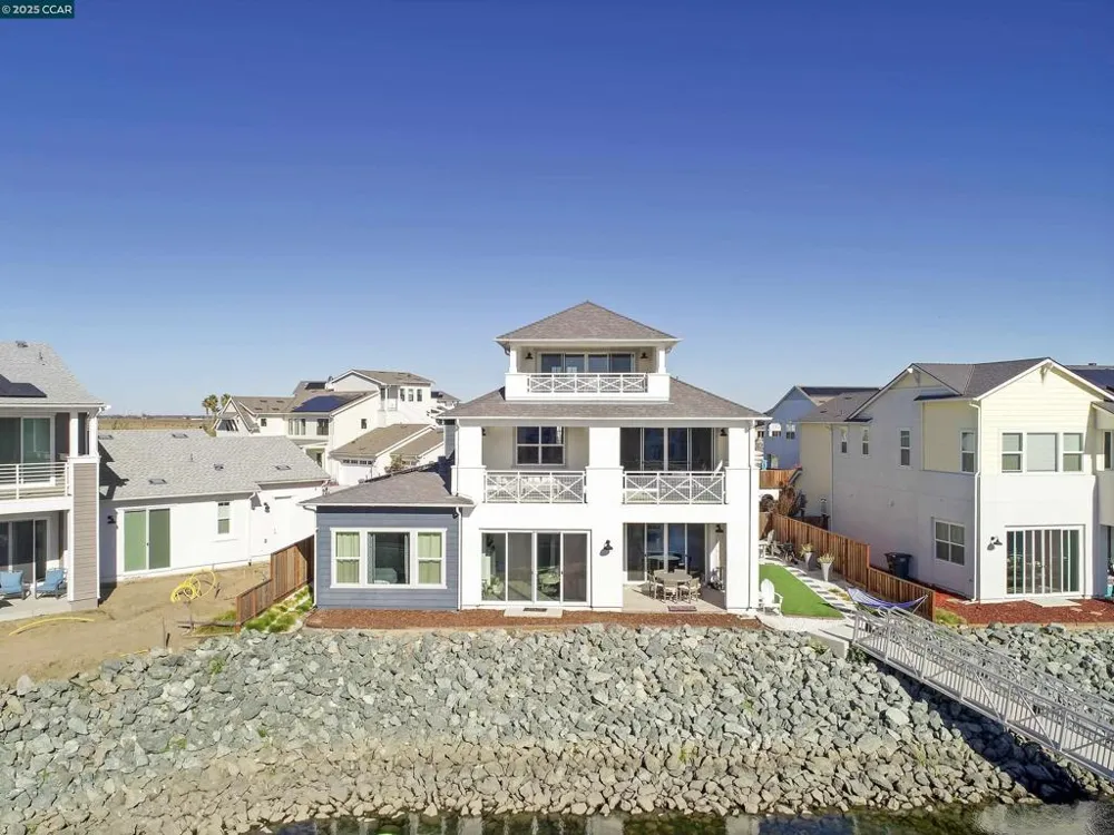 306 Navigators Bethel Island, CA 94511