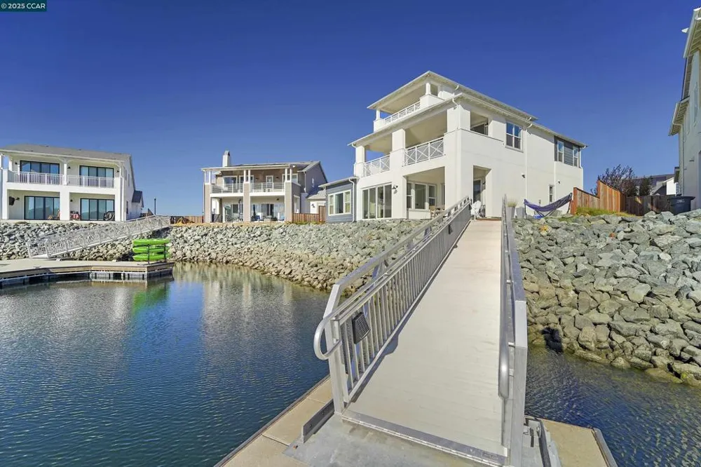 306 Navigators Bethel Island, CA 94511