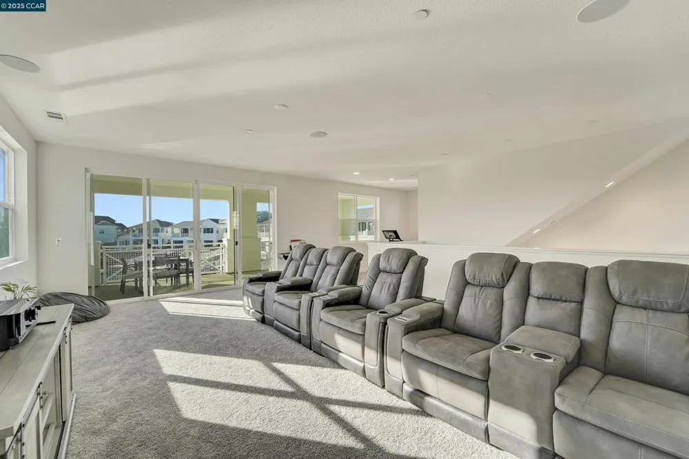 306 Navigators Bethel Island, CA 94511
