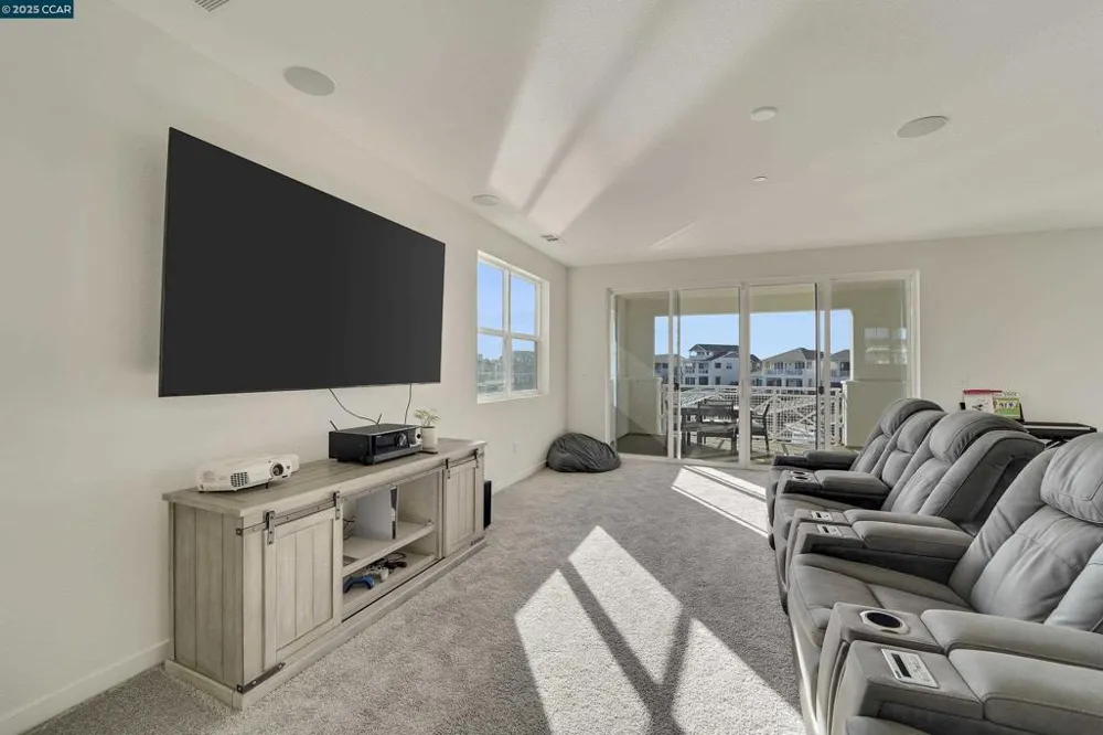 306 Navigators Bethel Island, CA 94511