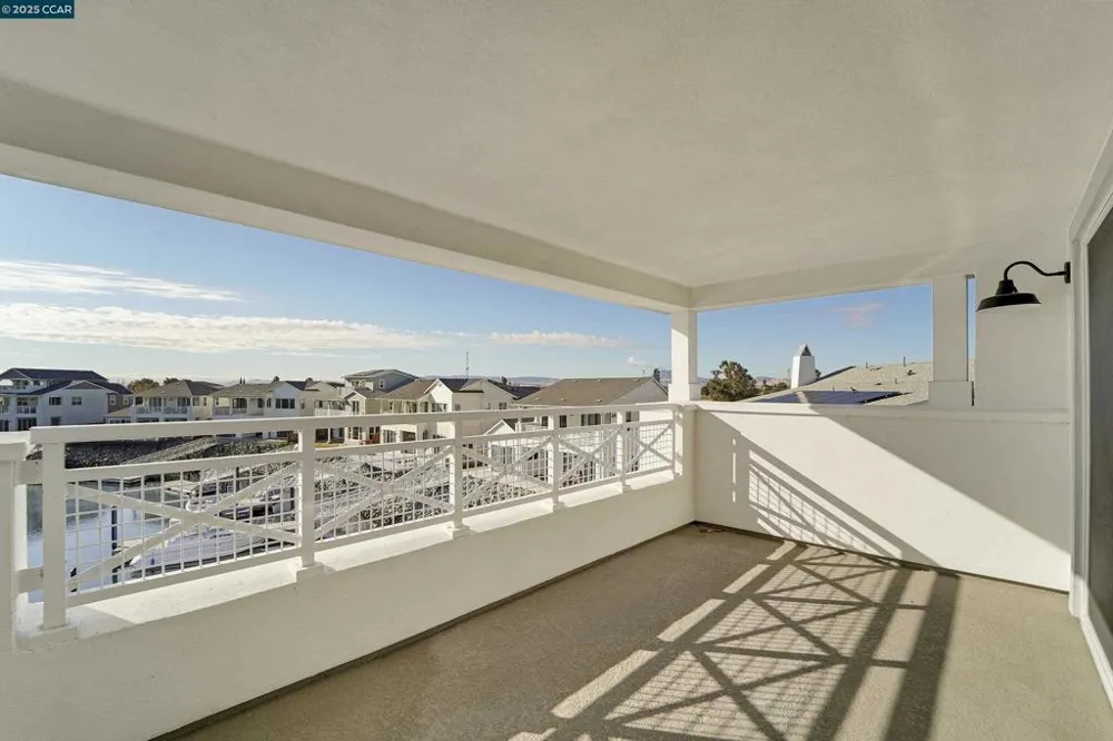 306 Navigators Bethel Island, CA 94511