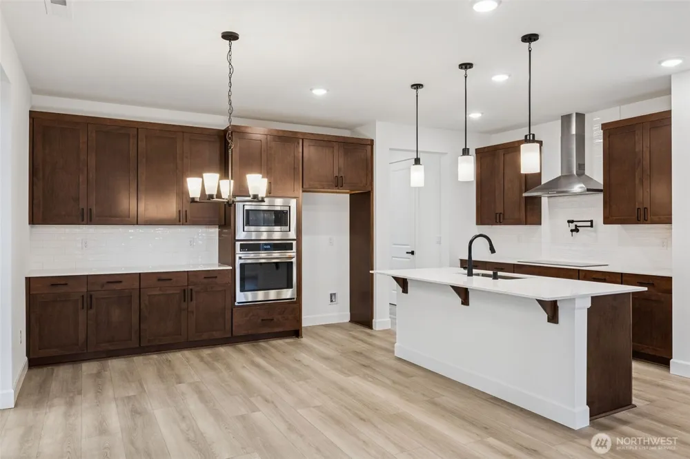 2207 Oak Court #8 Milton, WA 98354