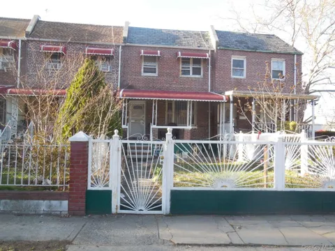 1183 Grenada Place