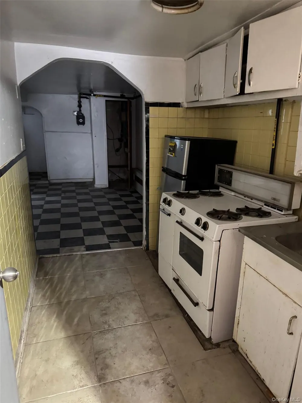 1183 Grenada Place Bronx, NY 10466