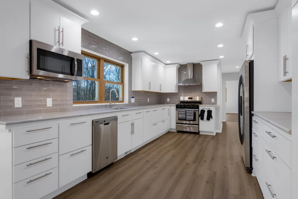 5877 E Lake Five Lane Excelsior Township, MI 49646