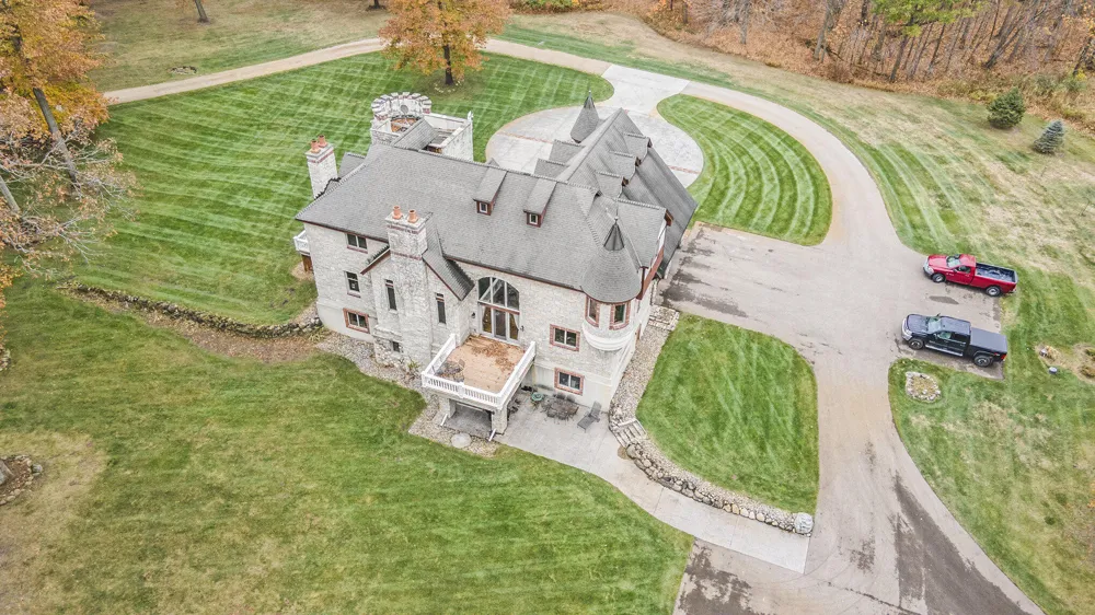 2303 38th Street Valley Township, MI 49010