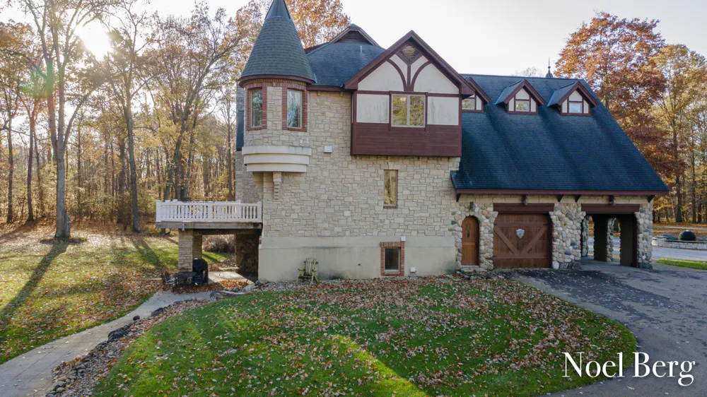 2303 38th Street Valley Township, MI 49010