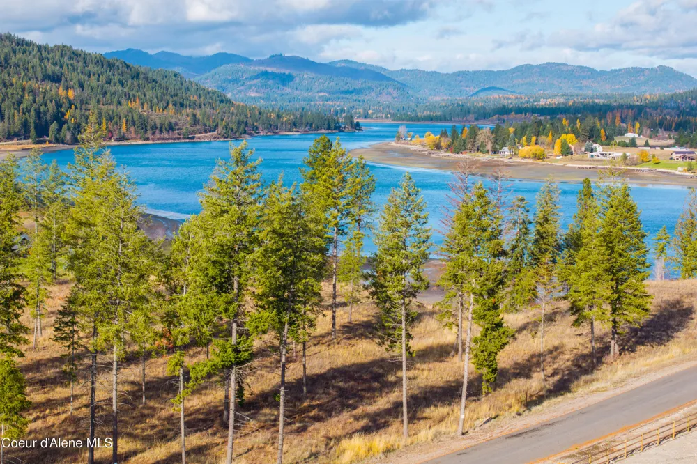 NNA Woodchuck Dr, Lot 15 Priest River, ID 83856