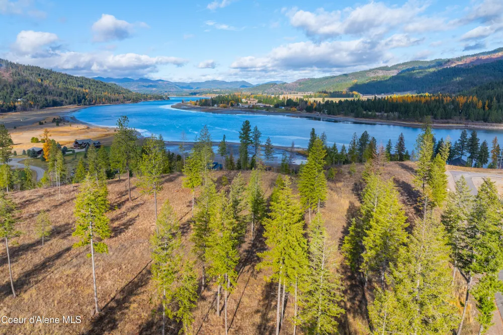 NNA Woodchuck Dr, Lot 15 Priest River, ID 83856
