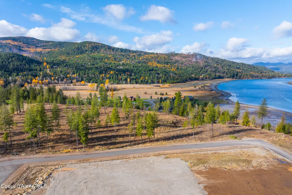 NNA Woodchuck Dr, Lot 15 Priest River, ID 83856
