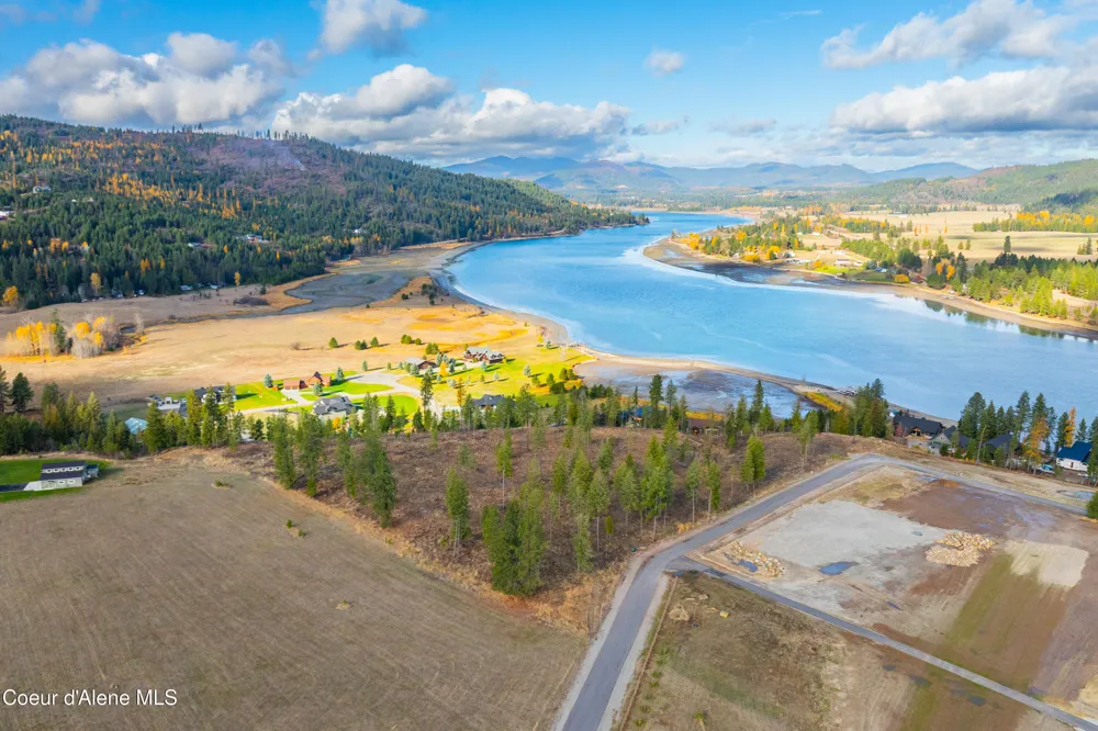 NNA Woodchuck Dr, Lot 15 Priest River, ID 83856