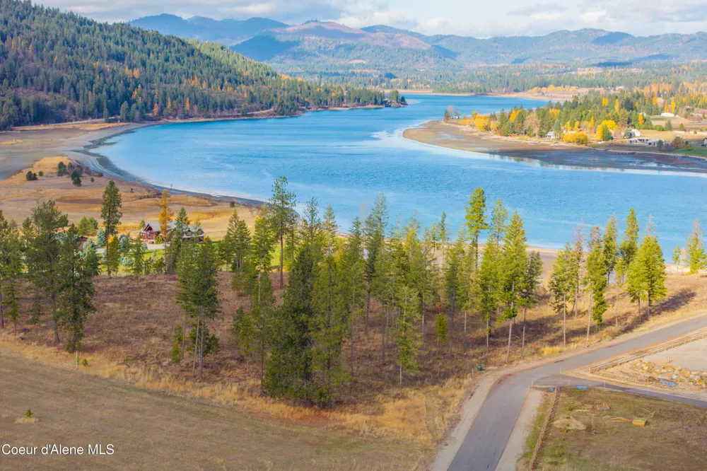 NNA Woodchuck Dr, Lot 15 Priest River, ID 83856