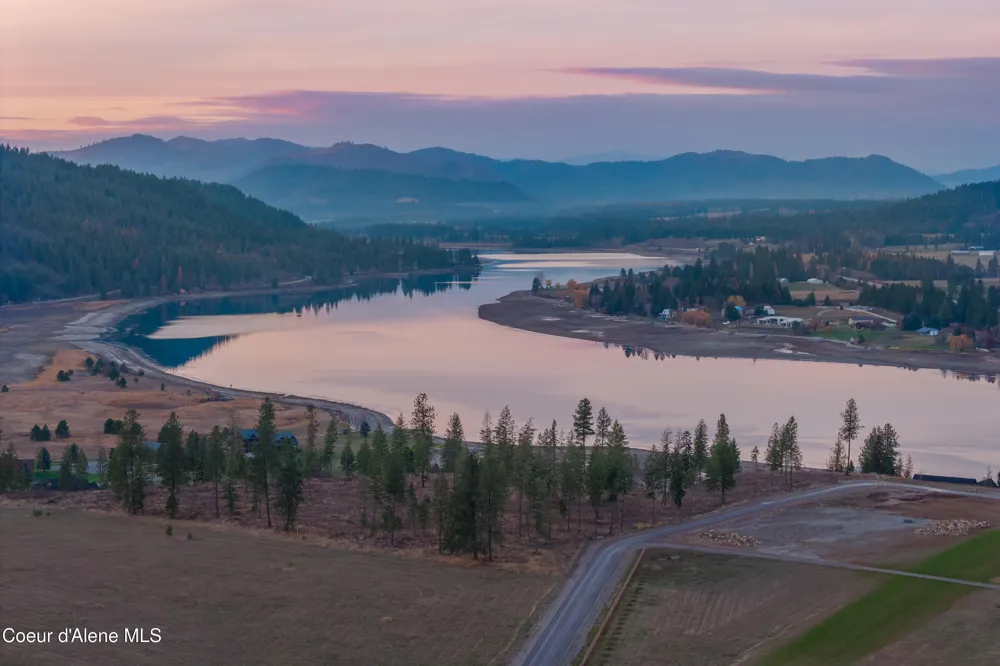 NNA Woodchuck Dr, Lot 15 Priest River, ID 83856