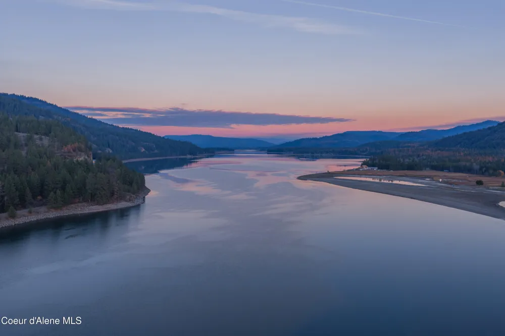 NNA Woodchuck Dr, Lot 15 Priest River, ID 83856
