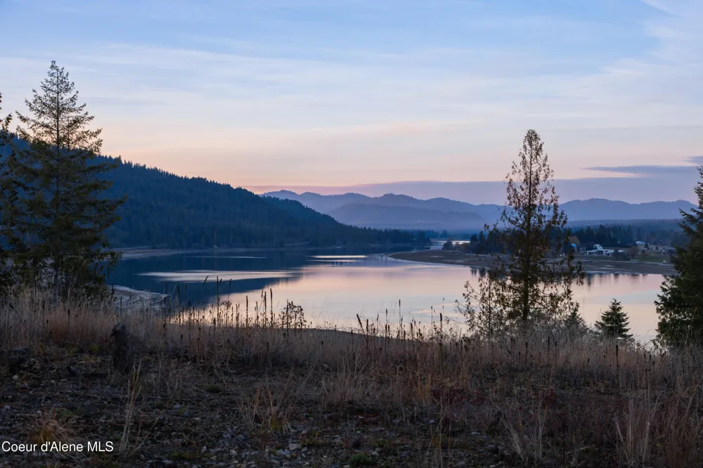 NNA Woodchuck Dr, Lot 15 Priest River, ID 83856