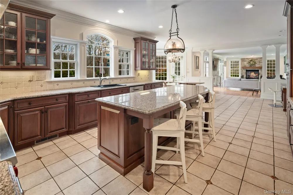 11 Lost Nations Road Pound Ridge, NY 10576