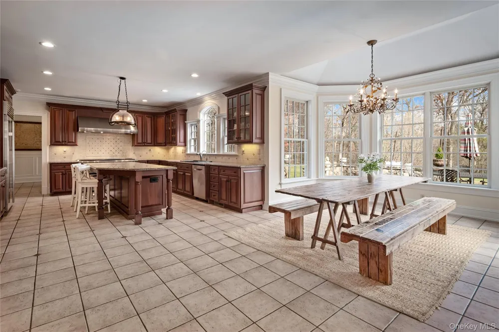 11 Lost Nations Road Pound Ridge, NY 10576