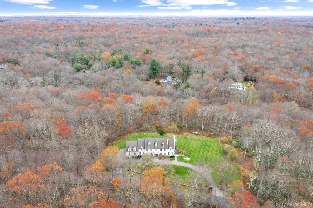 11 Lost Nations Road Pound Ridge, NY 10576
