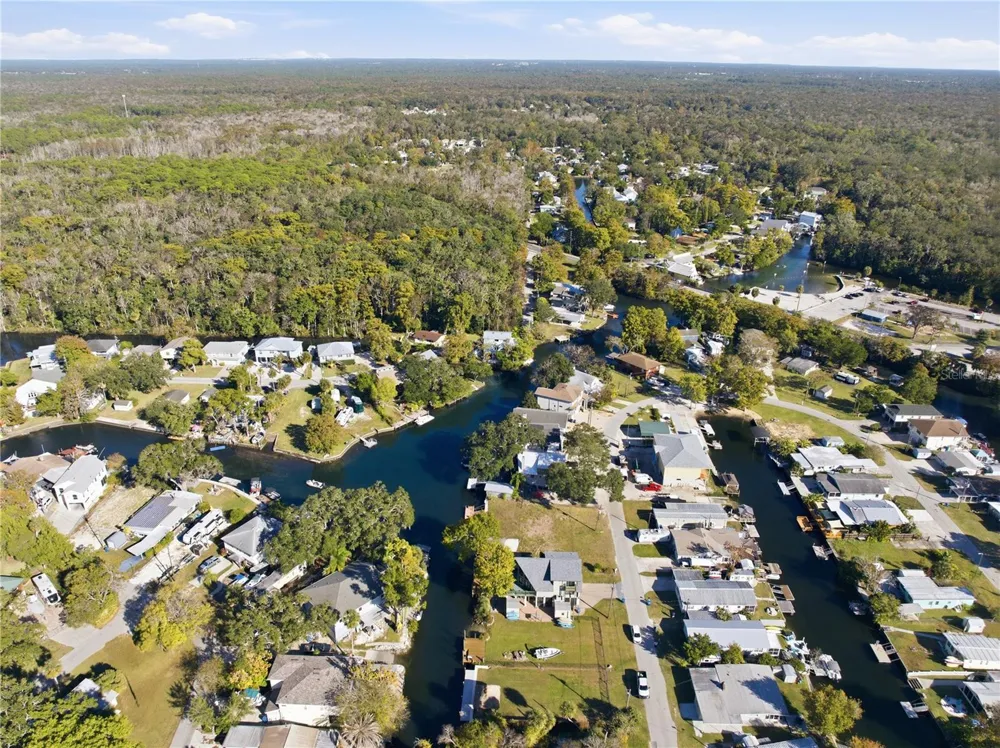 0 CIRCLE DRIVE Weeki Wachee, FL 34607