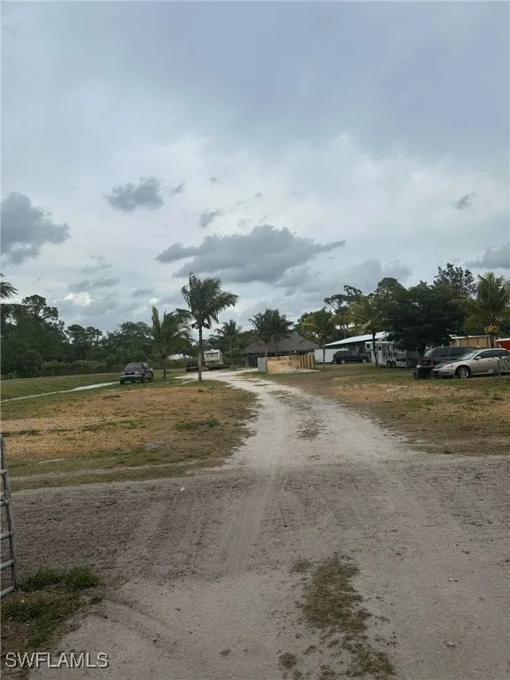 D ROAD Loxahatchee, FL 33470