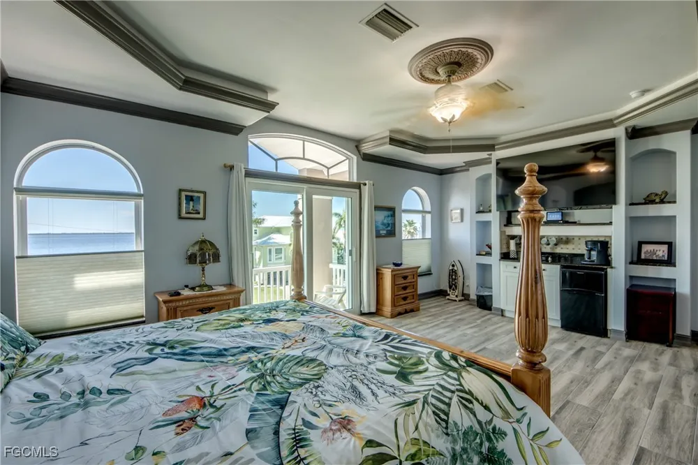 1st Avenue St James City, FL 33956